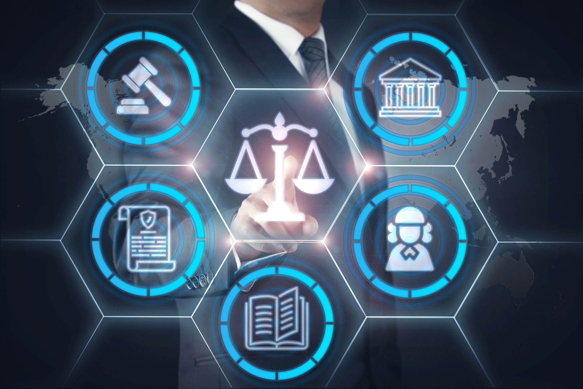 Lawyer with legal advice concept on virtual screen